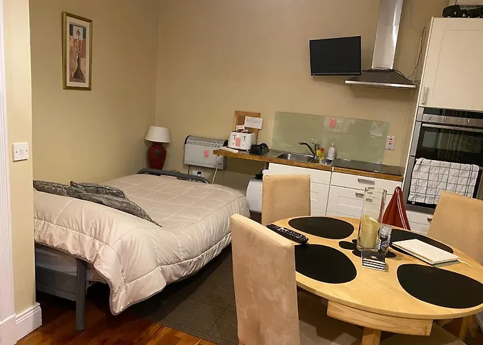 Dromane Self-catering Eircode V94hr5c *